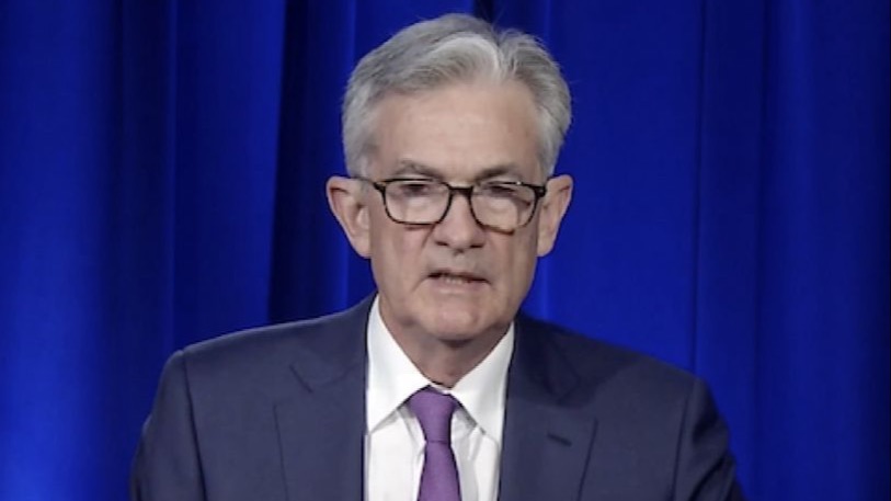  宏观博弈：美联储货币政策的“双向挤压”与通胀锚定逻辑 股票财经