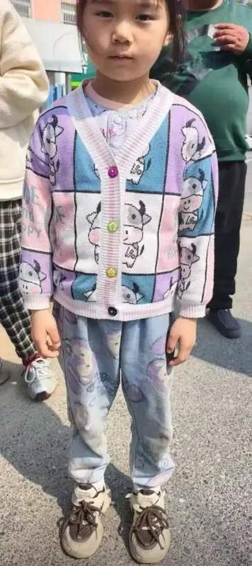  家门口≠安全区：6岁女童失踪案的监控盲区技术复盘与系统性防范 新闻